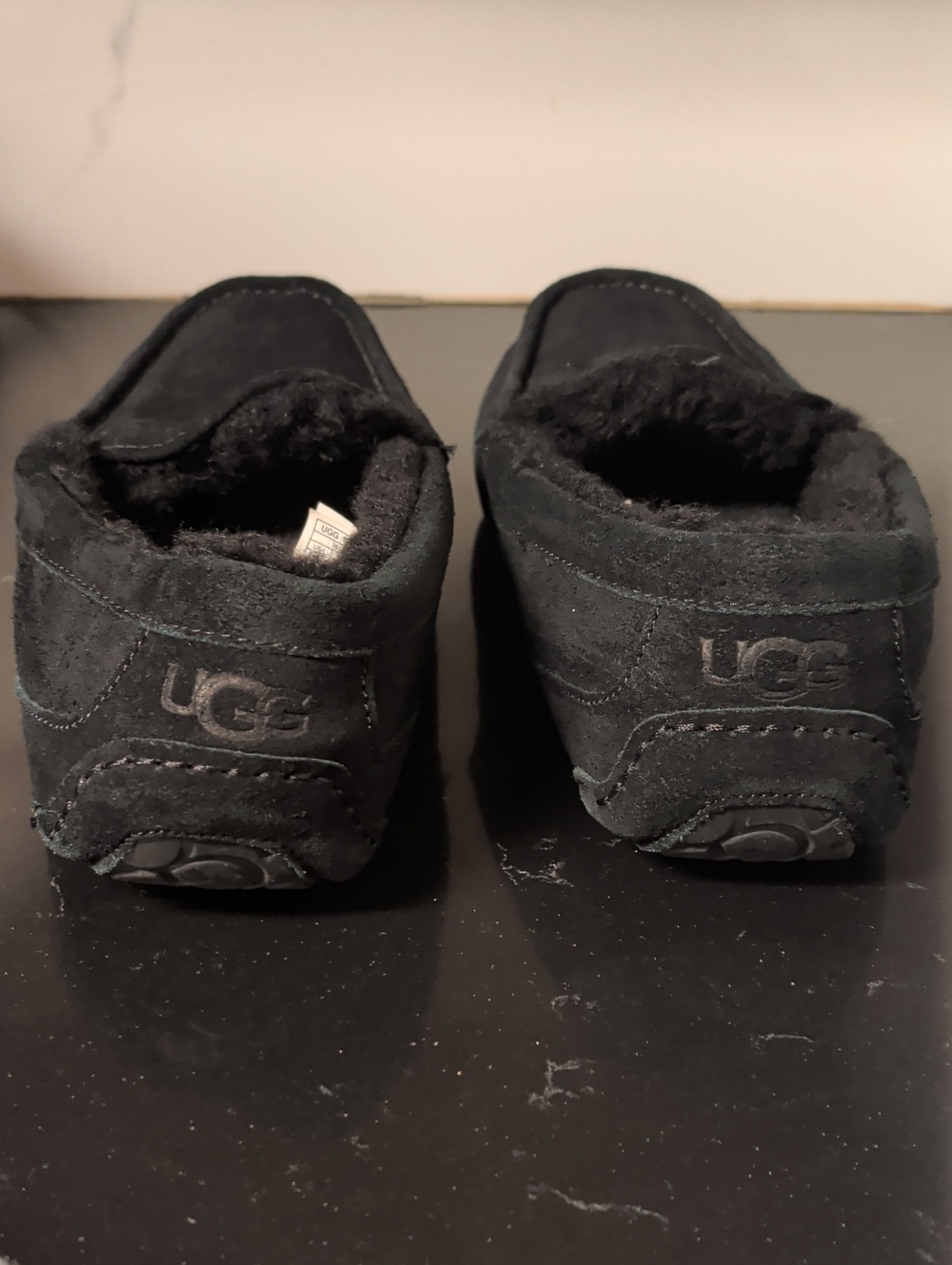 UGG®Men's Ascot Suede Slip-On Moccasin Loafers Size 11 Used Excellent - Picture 7 of 10